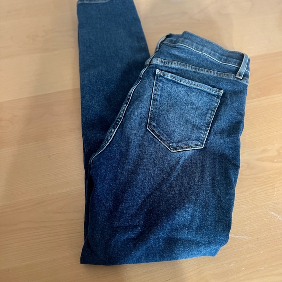 Joe’s THE CHARLIE
HIGH RISE SKINNY ANKLE // IGNITE - Picture 7 of 10